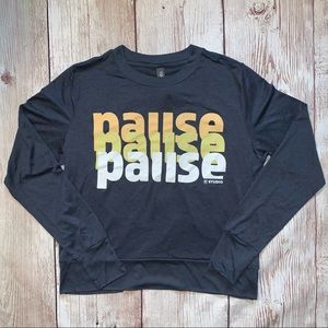 Vuori Graphic Everyday Crew Sweatshirt Top Medium